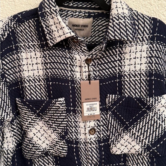 Houndstooth Men’s Button-Up Shirt Jacket Houndstooth in Marine Navy and White - Picture 3 of 16